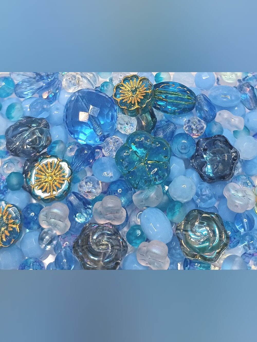 Glass beads for jewelry-making blue 120pcs